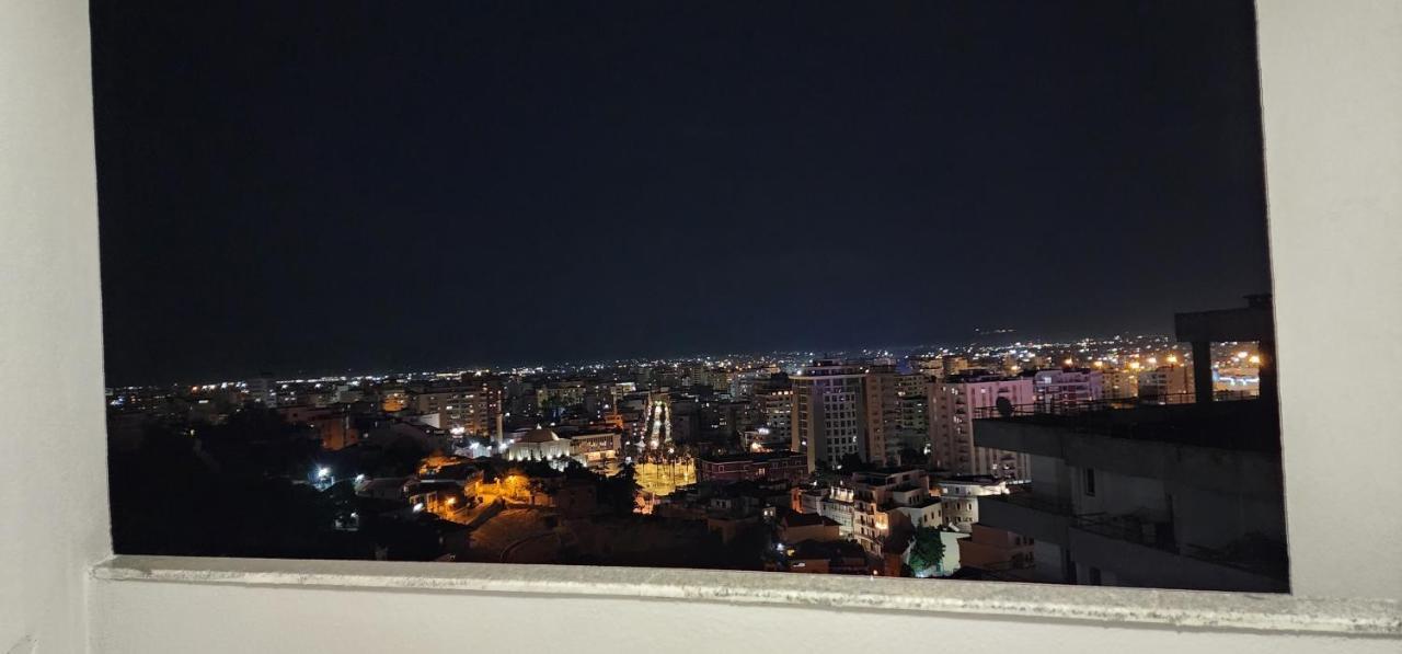 Durres City Apartment, City Center & Close To The Beach Екстериор снимка
