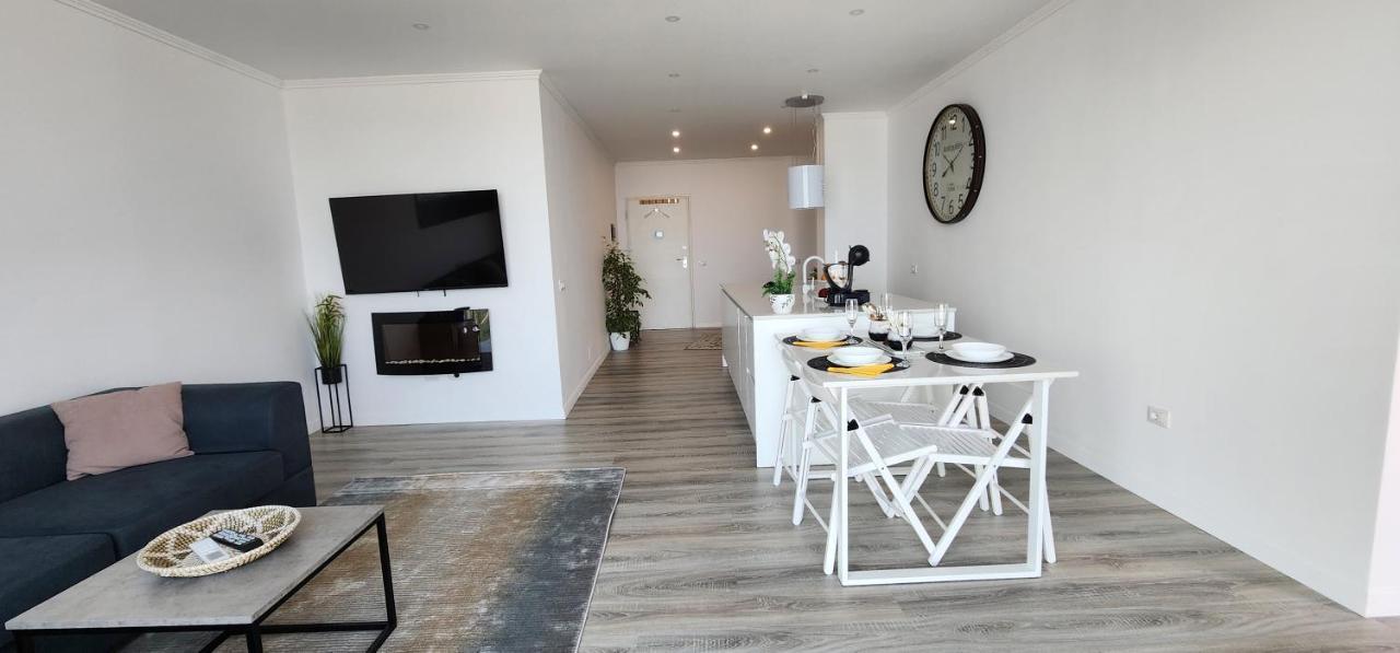 Durres City Apartment, City Center & Close To The Beach Екстериор снимка